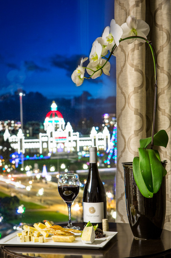 Magnolia_Suite_Window View_Wine